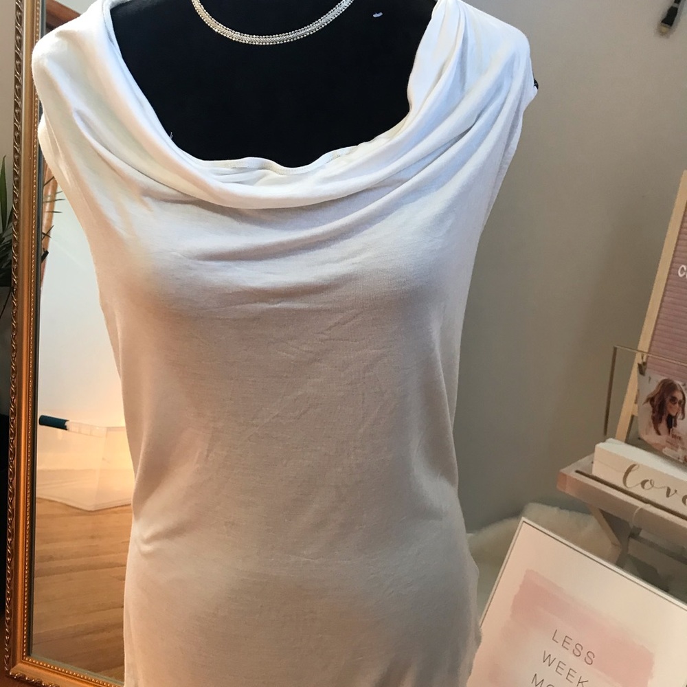 Express tee Top.